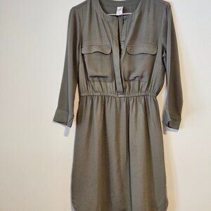 Clothing & Co Size 10 Green Dress 3/4 sleeve